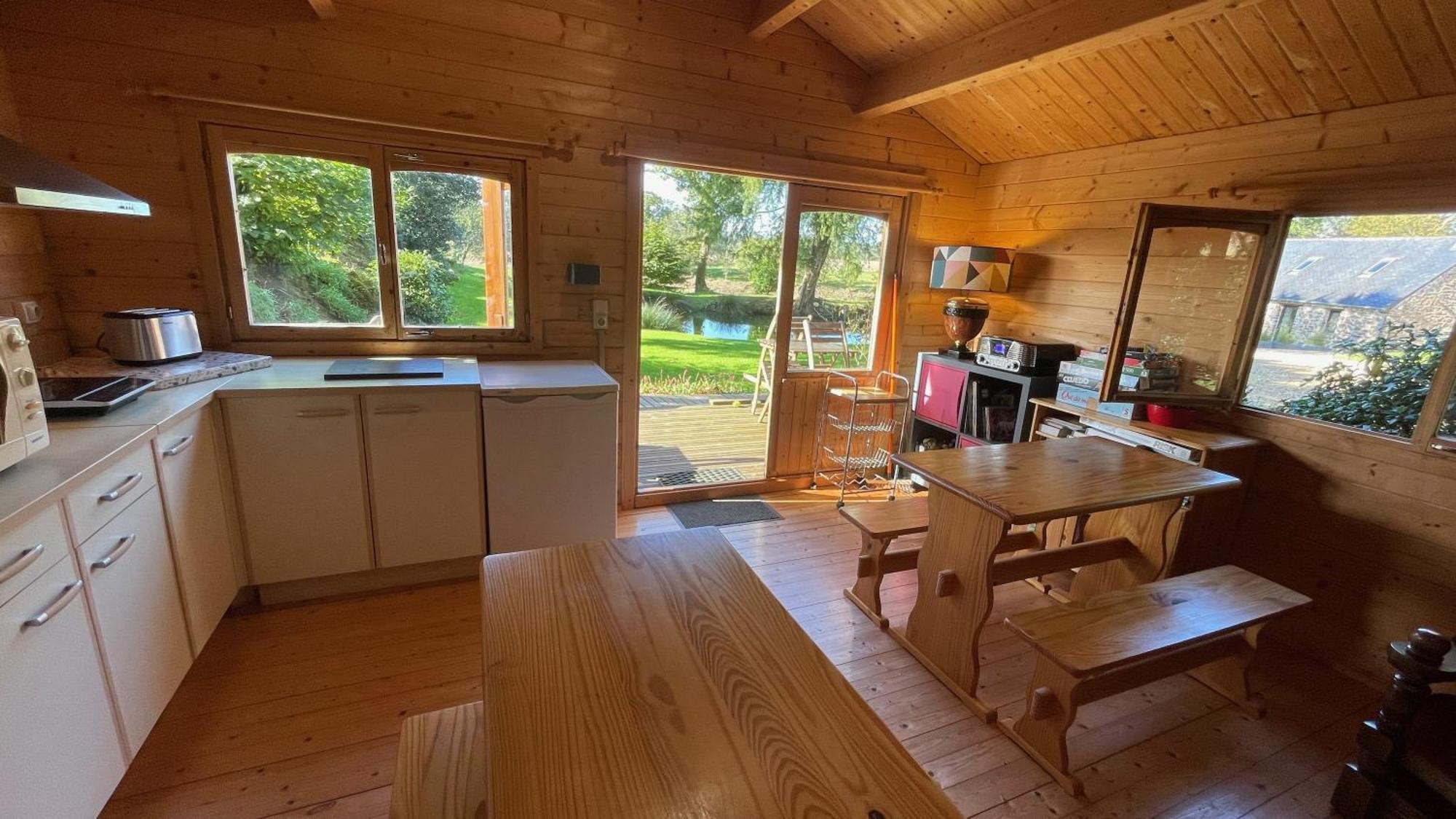 Chambres D'Hotes Les Tilleuls Poullaouen Esterno foto
