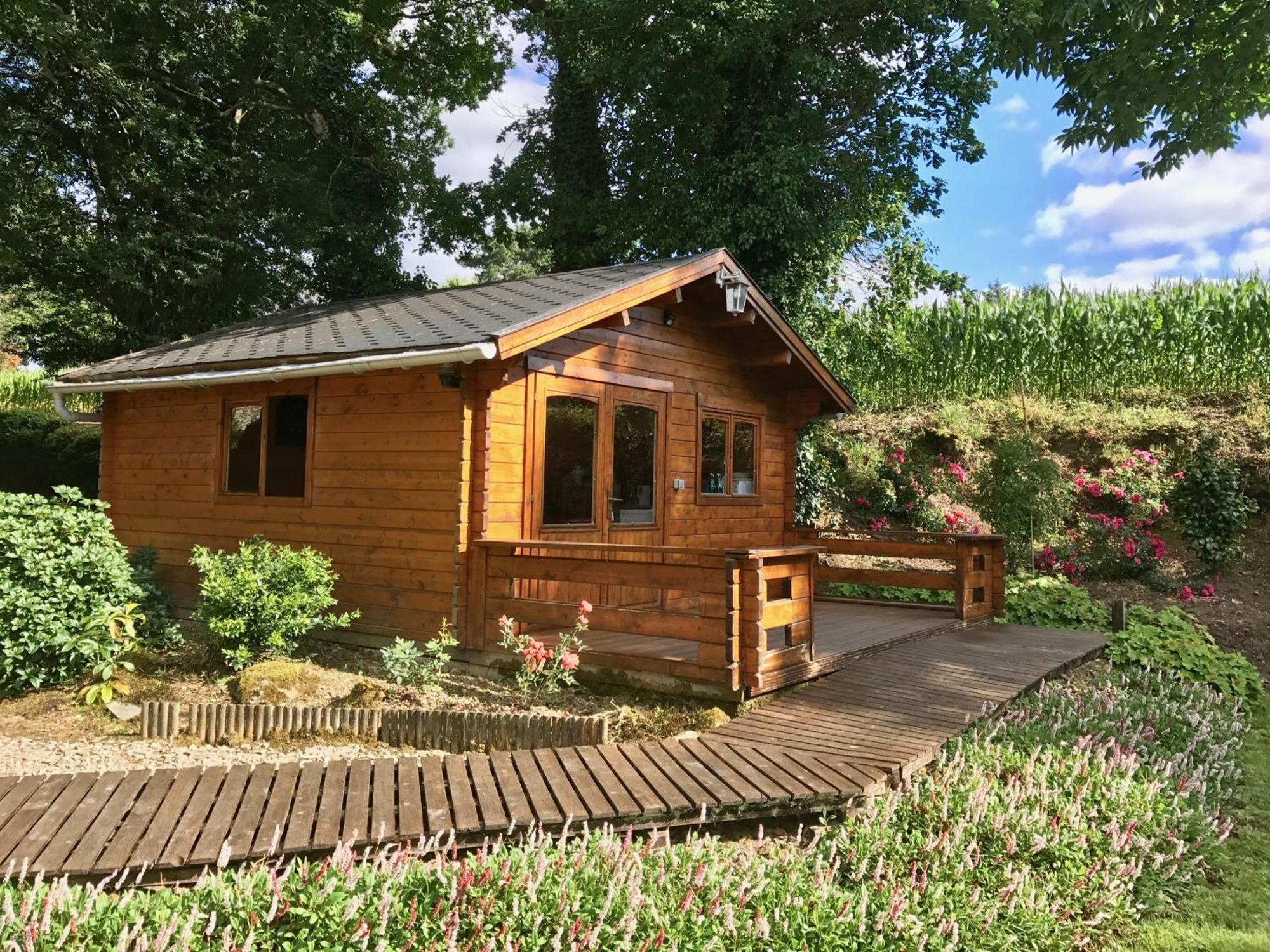 Chambres D'Hotes Les Tilleuls Poullaouen Esterno foto