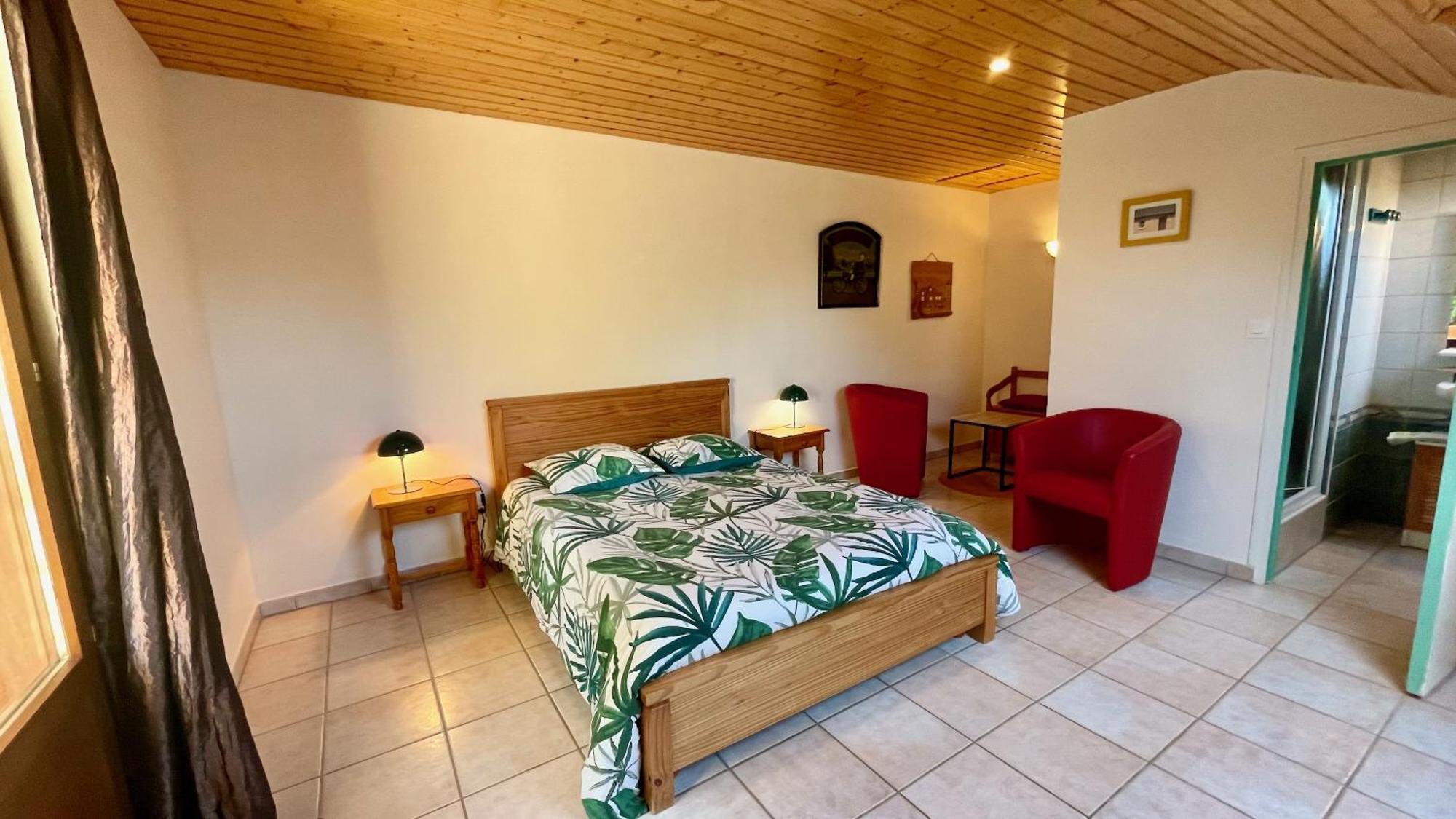 Chambres D'Hotes Les Tilleuls Poullaouen Esterno foto